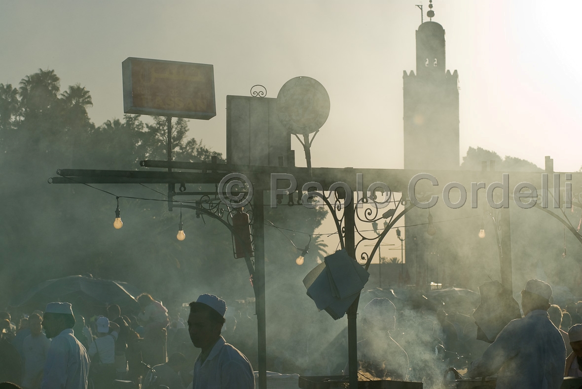 Djemaa El Fna square, Marrakech, Morocco
 (cod:Morocco 37)